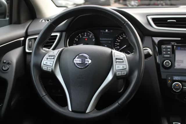 Nissan Qashqai (2015) thumbnail 18