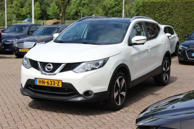 Nissan Qashqai (2015) thumbnail 6