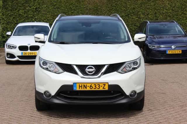 Nissan Qashqai (2015) thumbnail 8