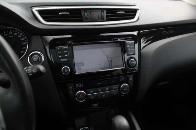 Nissan Qashqai (2016) thumbnail 12
