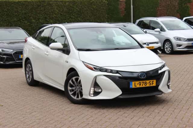 Toyota Prius (2019) thumbnail 33