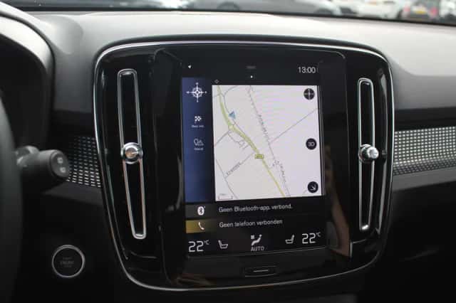 Volvo XC40 (2020) thumbnail 13