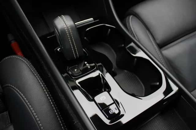 Volvo XC40 (2020) thumbnail 16