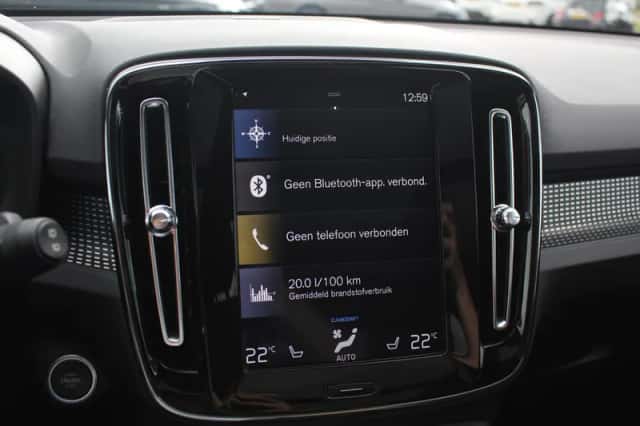 Volvo XC40 (2020) thumbnail 10