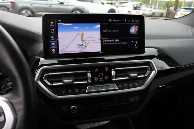 BMW iX3 (2023) thumbnail 22