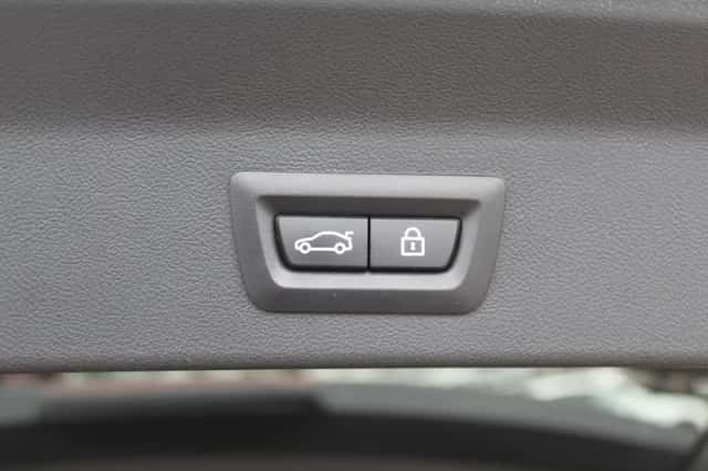 BMW iX3 (2023) thumbnail 39