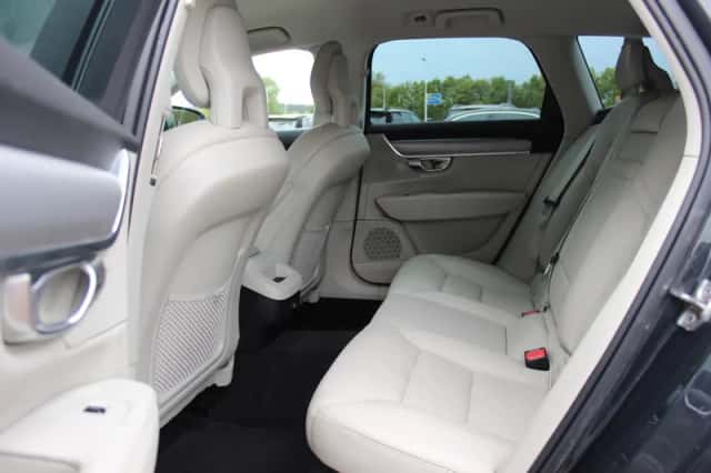 Volvo V90 (2017) thumbnail 11