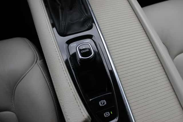 Volvo V90 (2017) thumbnail 29