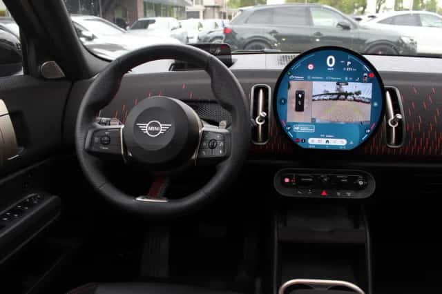 MINI Countryman (2024) thumbnail 14