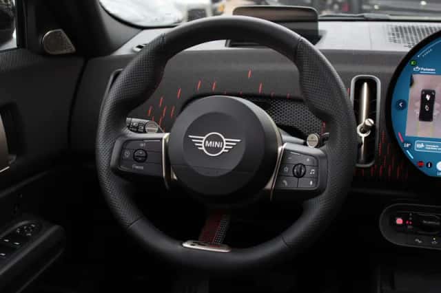 MINI Countryman (2024) thumbnail 17