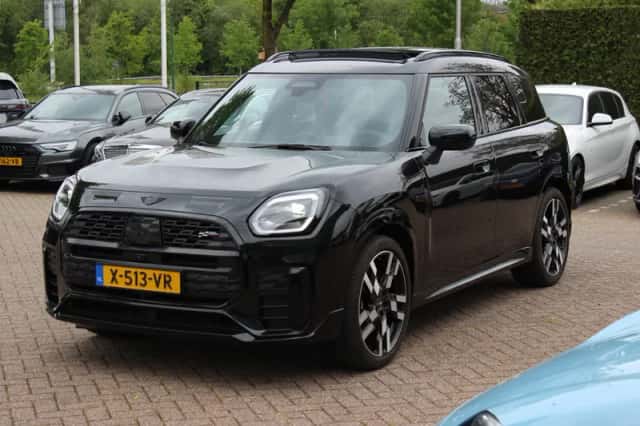 MINI Countryman (2024) thumbnail 6