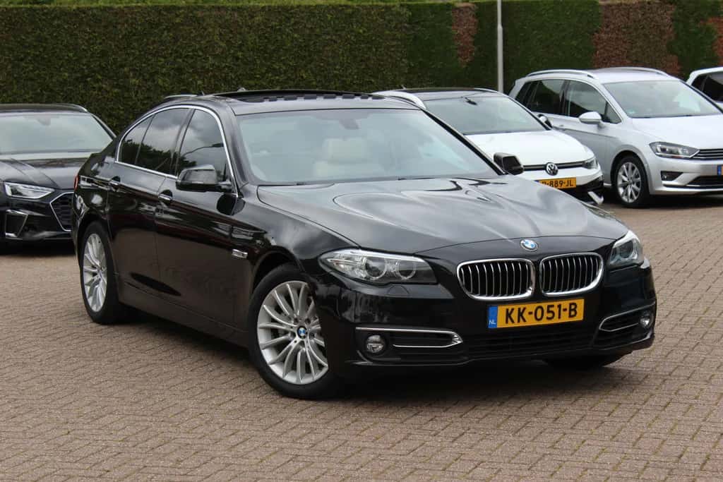 BMW 5-Serie (2017) — foto 1