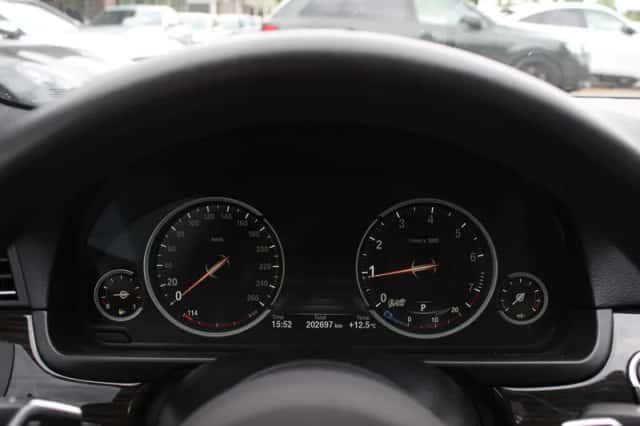 BMW 5-Serie (2017) thumbnail 18