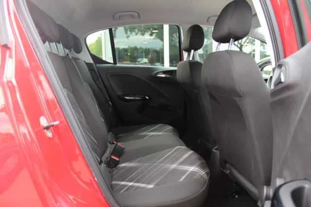 Opel Corsa (2016) thumbnail 12