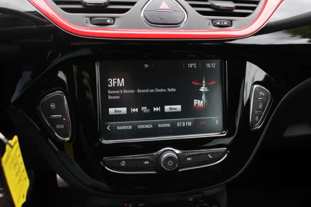 Opel Corsa (2016) thumbnail 20