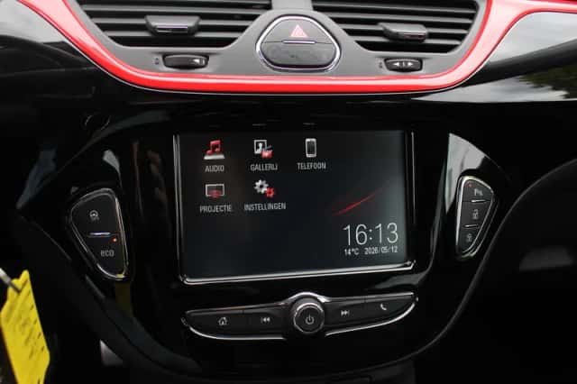 Opel Corsa (2016) thumbnail 22