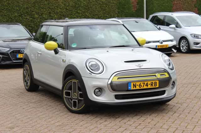 MINI Mini (2020)