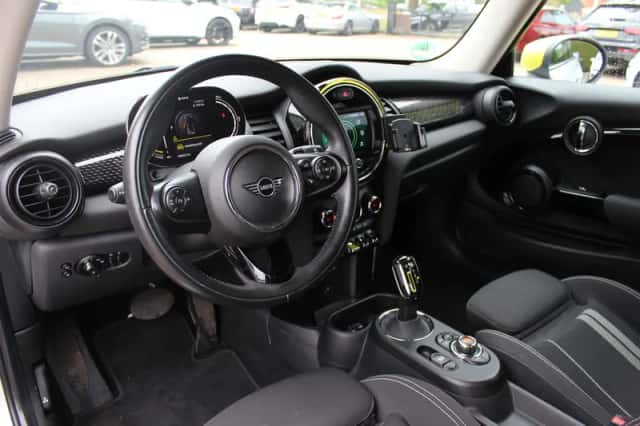 MINI Mini (2020) thumbnail 18