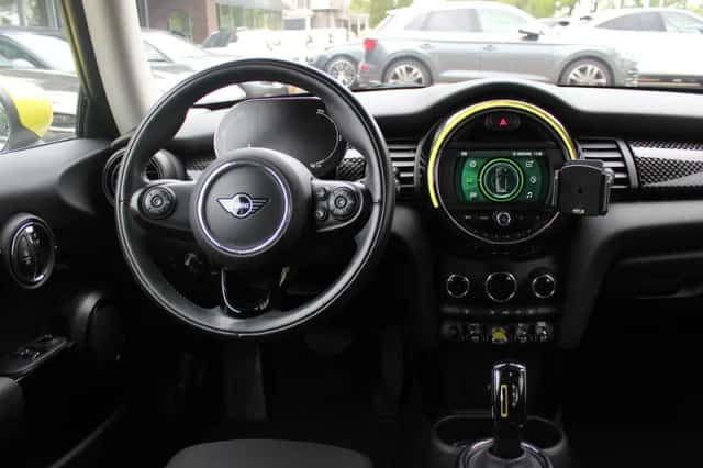 MINI Mini (2020) thumbnail 10