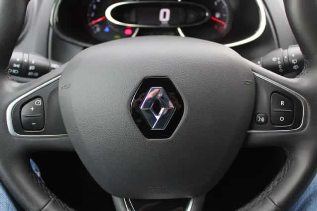 Renault Clio (2018) thumbnail 31