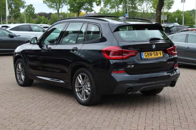 BMW X3 (2020) thumbnail 3