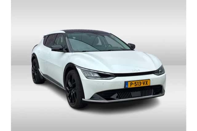 Kia EV6 (2022) thumbnail 4