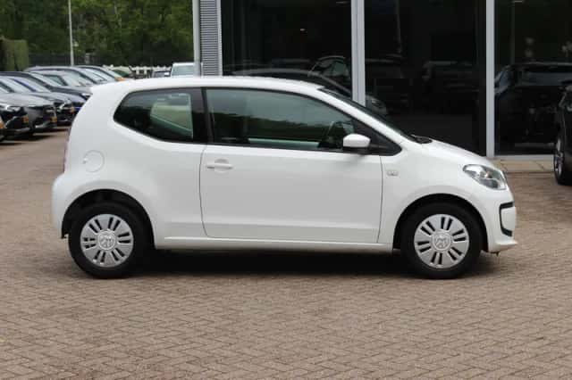 Volkswagen Up! (2013) thumbnail 5