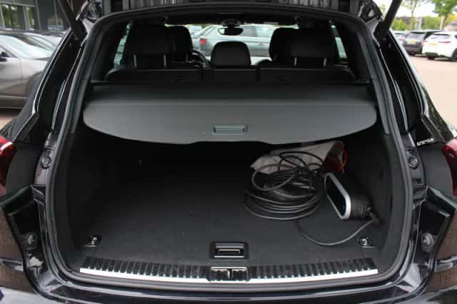 Porsche Cayenne (2015) thumbnail 15