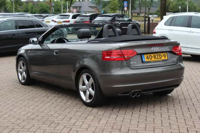 Audi A3 (2011) thumbnail 3