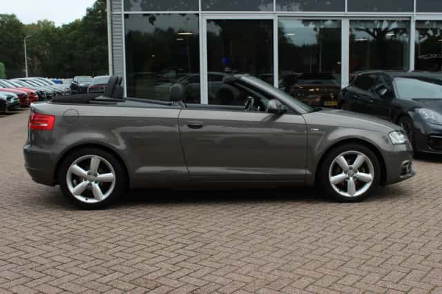 Audi A3 (2011) thumbnail 5