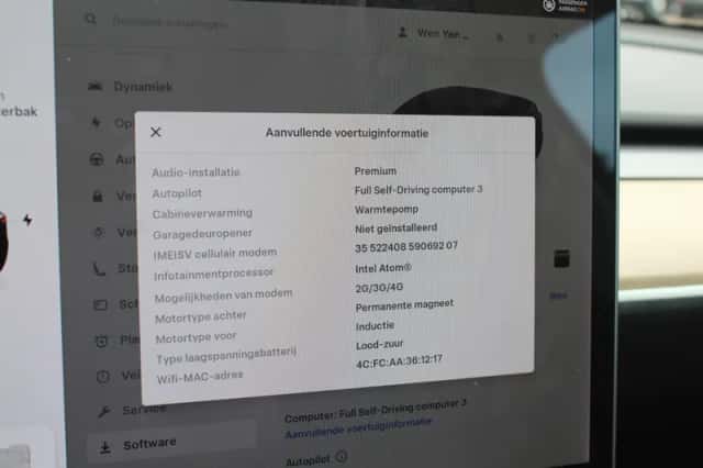 Tesla Model Y (2021) thumbnail 11