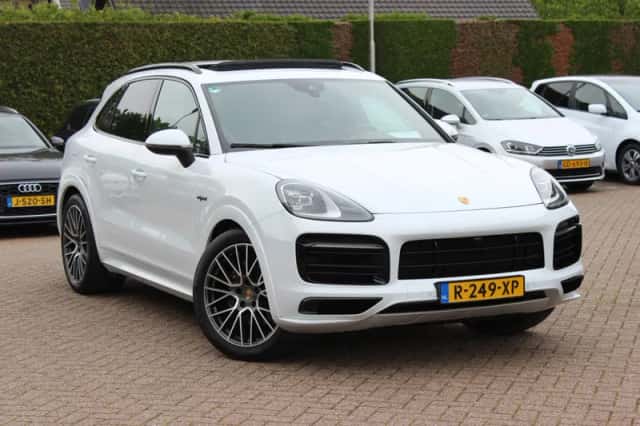 Porsche Cayenne (2022)