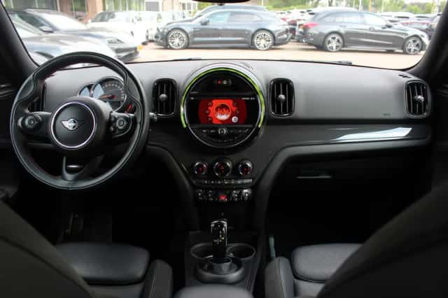 MINI Countryman (2020) thumbnail 2