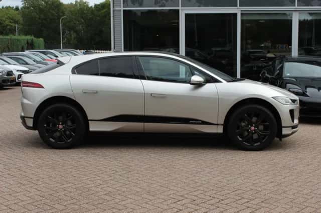 Jaguar I-Pace (2020) thumbnail 6