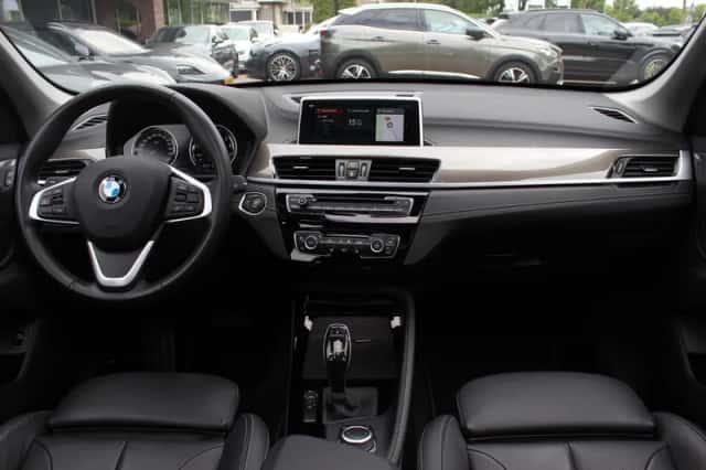 BMW X1 (2019) thumbnail 2