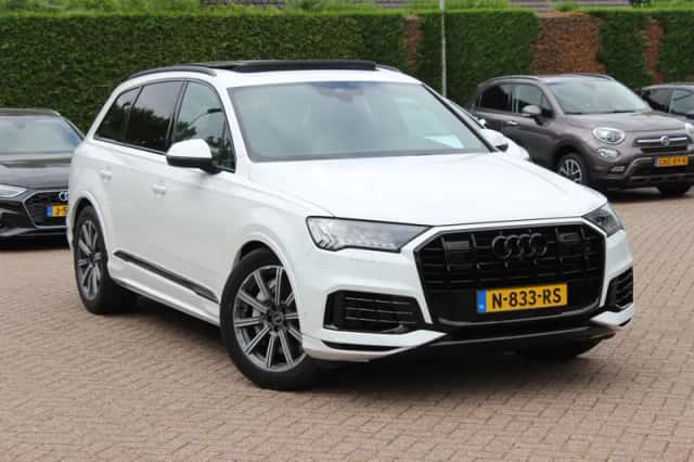 Audi Q7 (2020) thumbnail 1