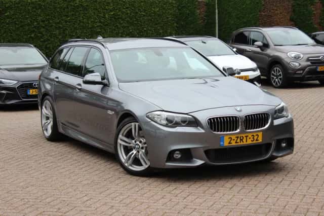BMW 5-Serie (2015) thumbnail 1