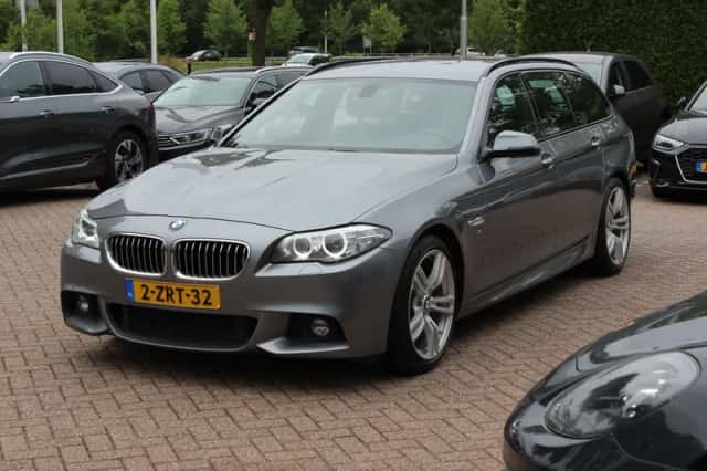 BMW 5-Serie (2015) thumbnail 6