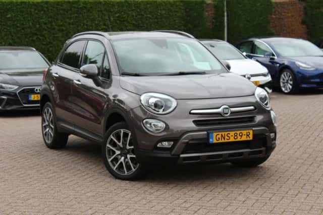 Fiat 500X (2017) thumbnail 1