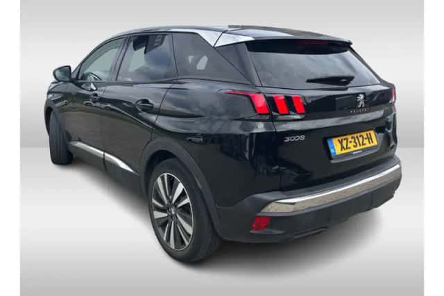 Peugeot 3008 (2019) thumbnail 4
