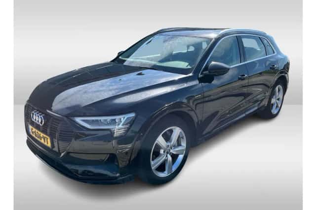 Audi e-tron (2019) thumbnail 1