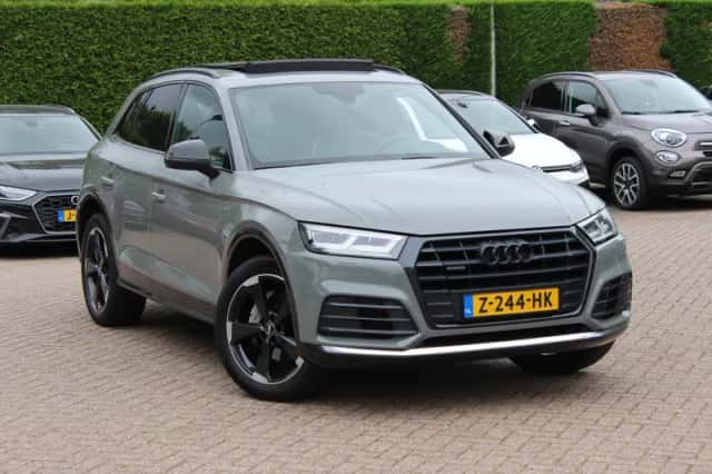 Audi Q5 (2018) thumbnail 1