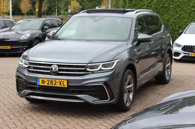 Volkswagen Tiguan (2022) thumbnail 6