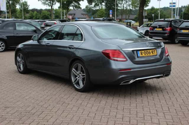 Mercedes-Benz E-Klasse (2016) thumbnail 3