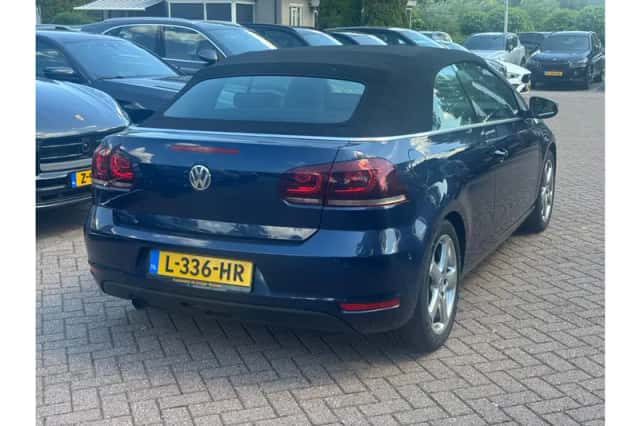 Volkswagen Golf (2013) thumbnail 2
