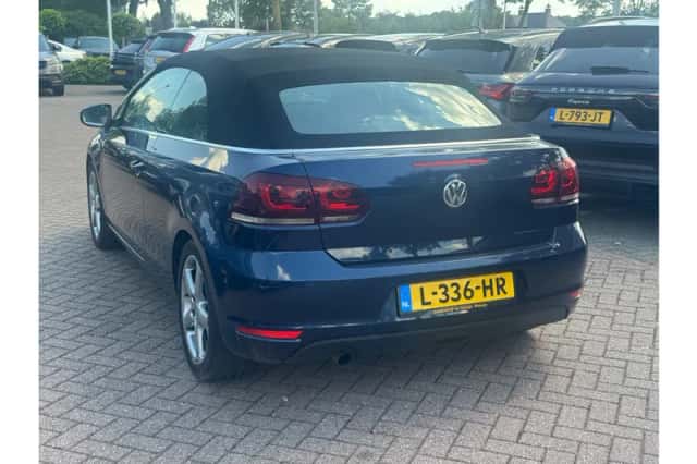 Volkswagen Golf (2013) thumbnail 4