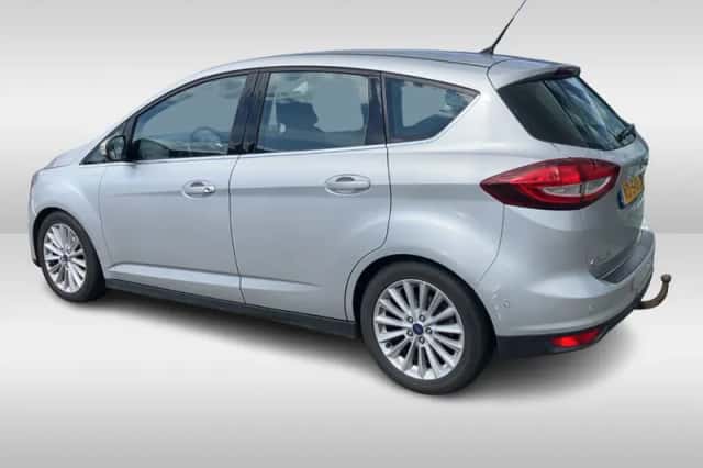 Ford C-Max (2017) thumbnail 6