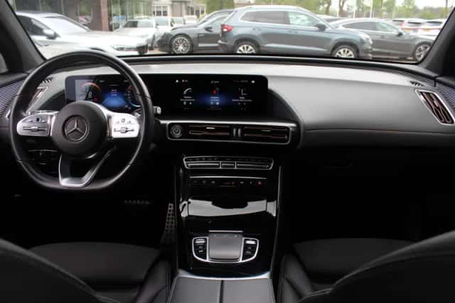Mercedes-Benz EQC (2020) thumbnail 3