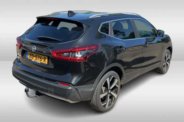 Nissan Qashqai (2018) thumbnail 3