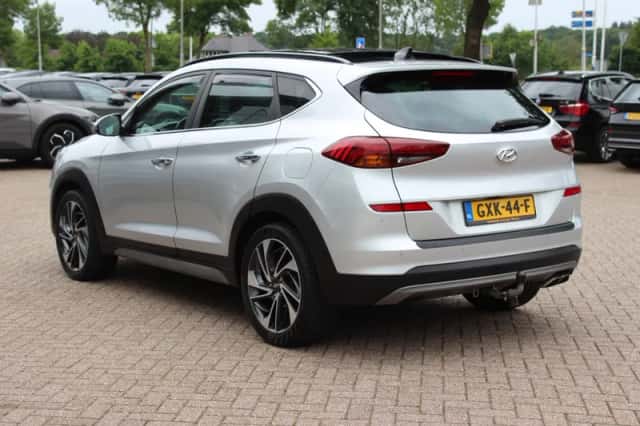 Hyundai Tucson (2019) thumbnail 3
